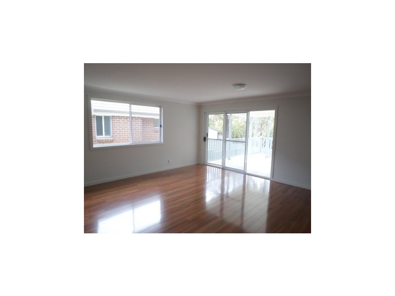 9 River Road, Tahmoor NSW 2573