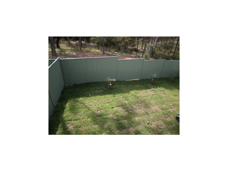 9 River Road, Tahmoor NSW 2573