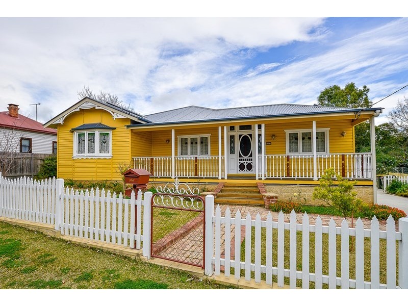 223 Menangle Street, Picton NSW 2571