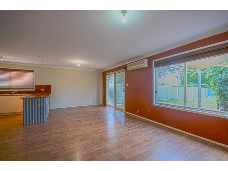 69b Thirlmere Way, Tahmoor NSW 2573