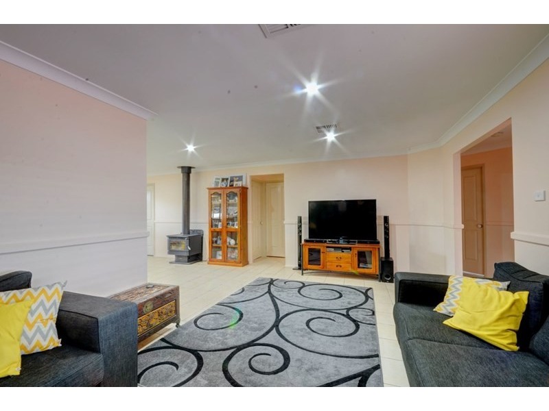 11 Hudson Place, Bargo NSW 2574