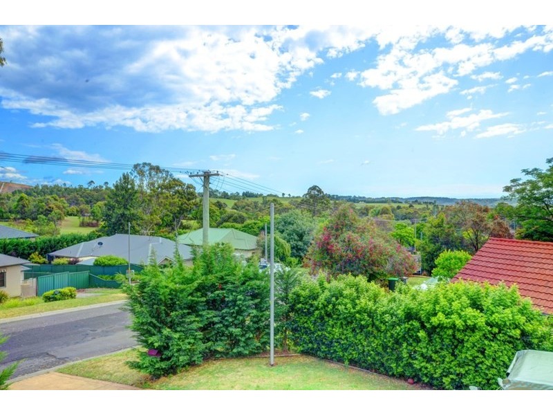 42 Park Avenue, Tahmoor NSW 2573