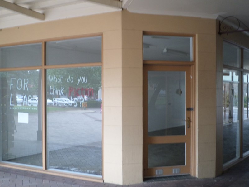 10/150-158 Argyle Street, Picton NSW 2571