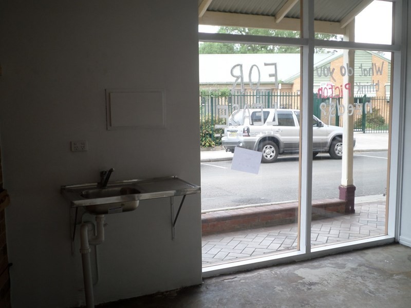 10/150-158 Argyle Street, Picton NSW 2571