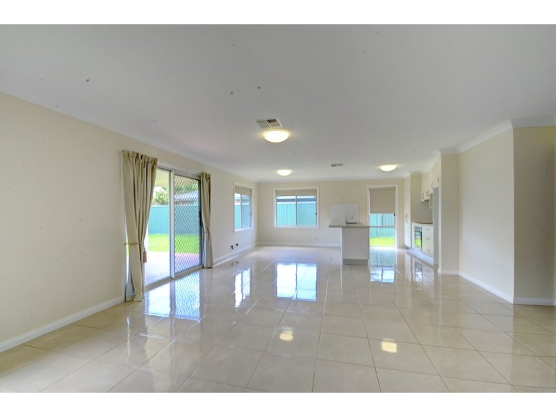 28 Bell Street, Thirlmere NSW 2572