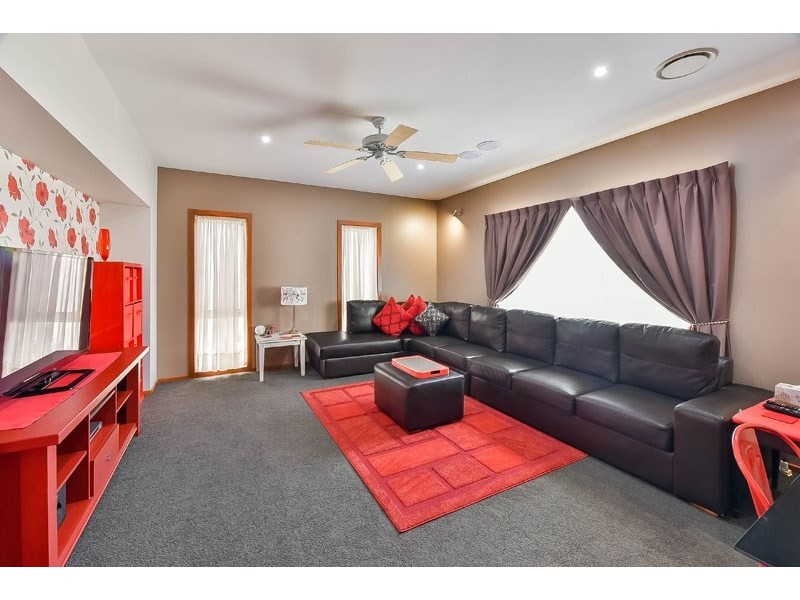 24 Kirkwood Chase, Wilton NSW 2571