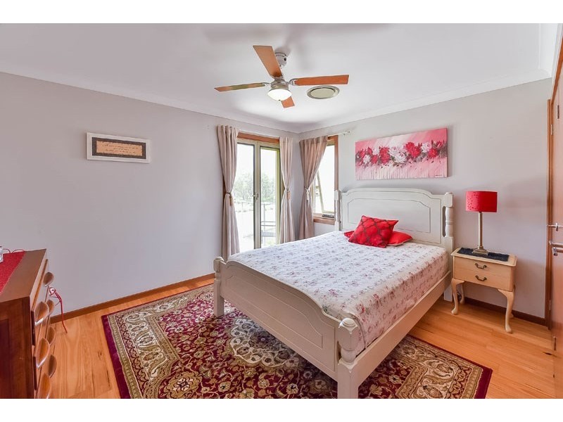 24 Kirkwood Chase, Wilton NSW 2571