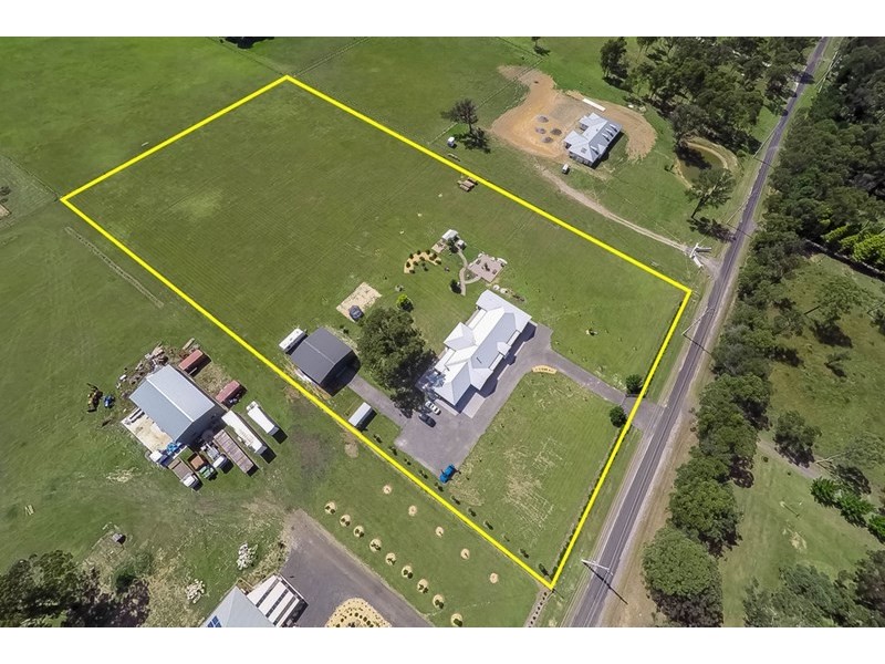 55 Stratford Road, Tahmoor NSW 2573