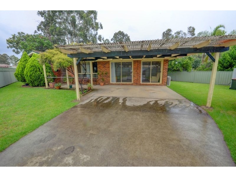 33B Westbourne Avenue, Thirlmere NSW 2572