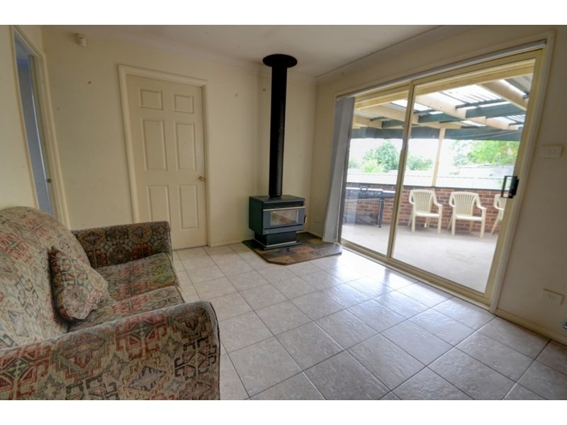 33B Westbourne Avenue, Thirlmere NSW 2572