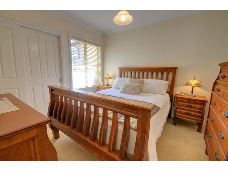 3/3-5 Colden Street, Picton NSW 2571