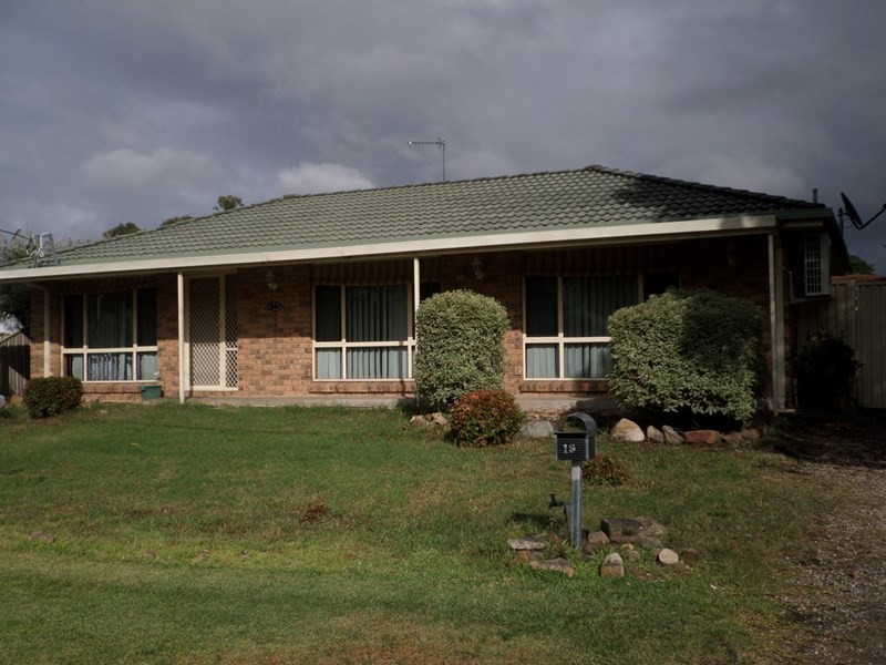 19 Mahonga Street, Tahmoor NSW 2573