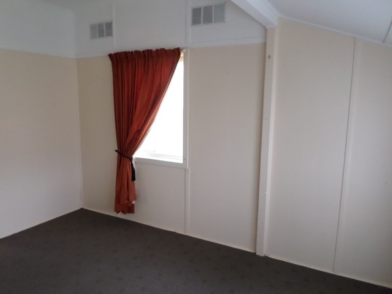 CONTACT AGENT CONTACT AGENT, Tahmoor NSW 2573