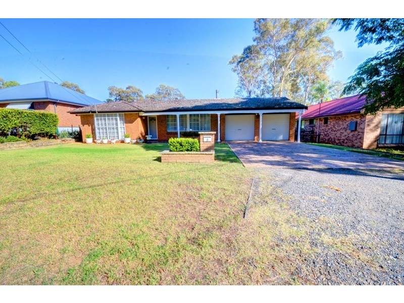 8 Swaine Drive, Wilton NSW 2571