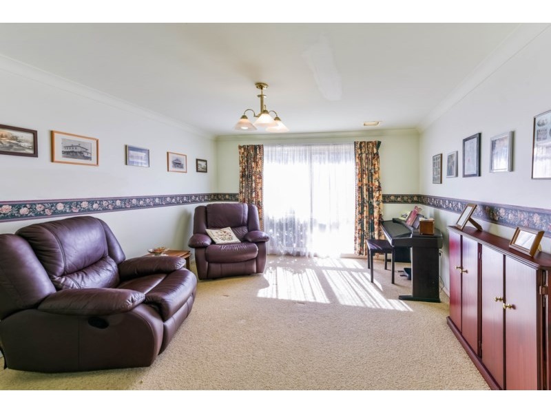 9 Hill Street, Picton NSW 2571