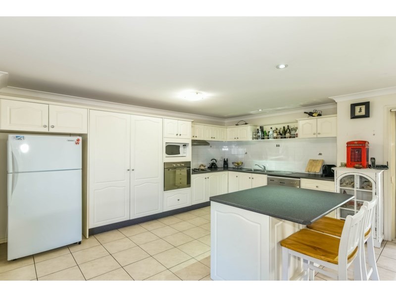 13 Haddon Place, Picton NSW 2571