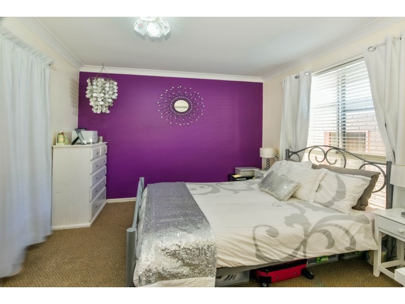 74 Westbourne Avenue, Thirlmere NSW 2572