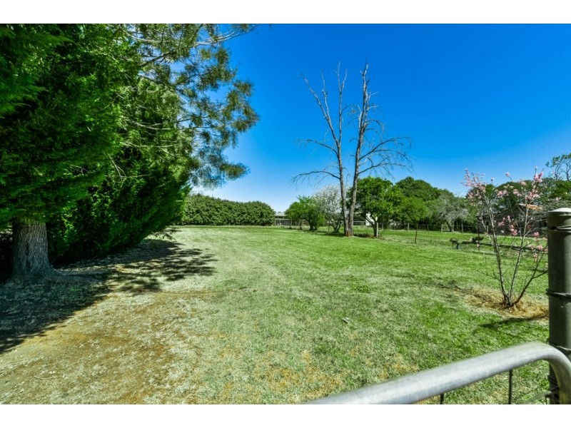 22 Richardson Street, Thirlmere NSW 2572