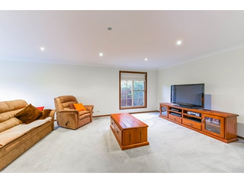 3A Betty Place, Thirlmere NSW 2572
