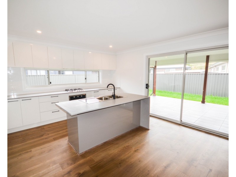 62 Yallambi Street, Picton NSW 2571