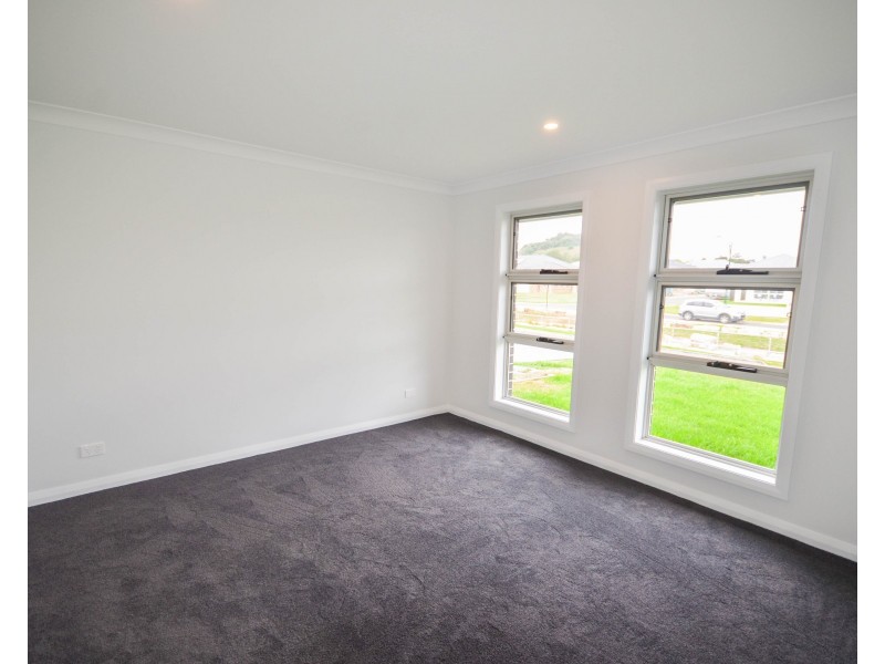 62 Yallambi Street, Picton NSW 2571