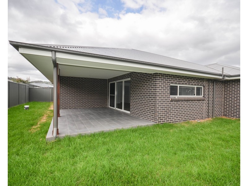 62 Yallambi Street, Picton NSW 2571