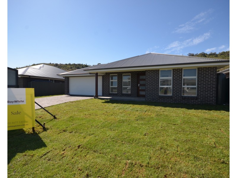 62 Yallambi Street, Picton NSW 2571