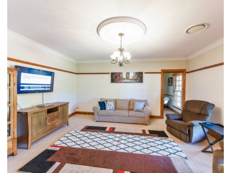 20 Kyeema Street, Picton NSW 2571