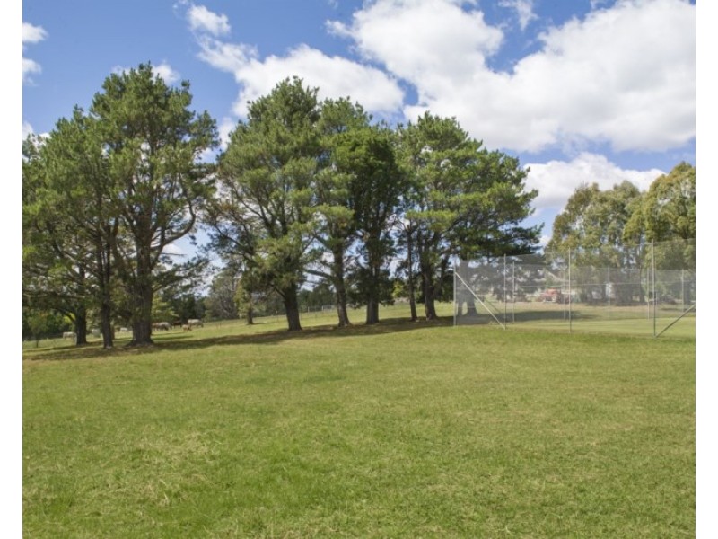 1271 Wilson Drive, Hill Top NSW 2575