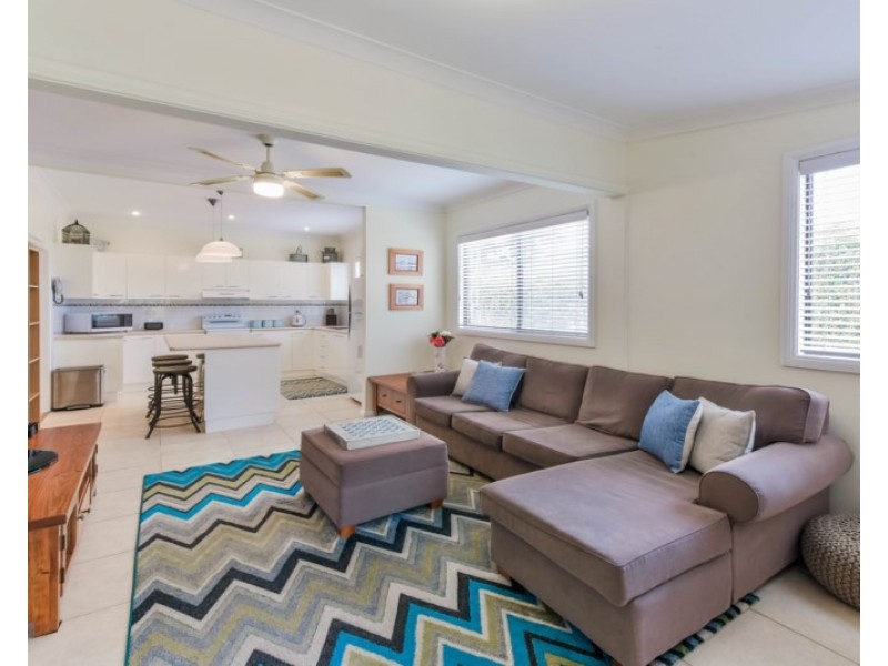 37 Telopea Road, Hill Top NSW 2575