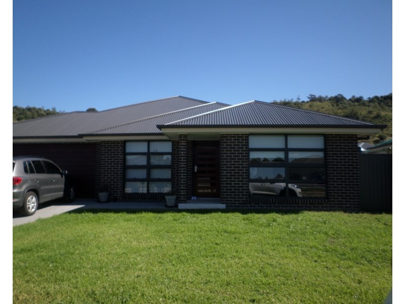64 Yallambi Street, Picton NSW 2571
