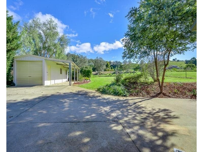 106 Camden Road, Douglas Park NSW 2569