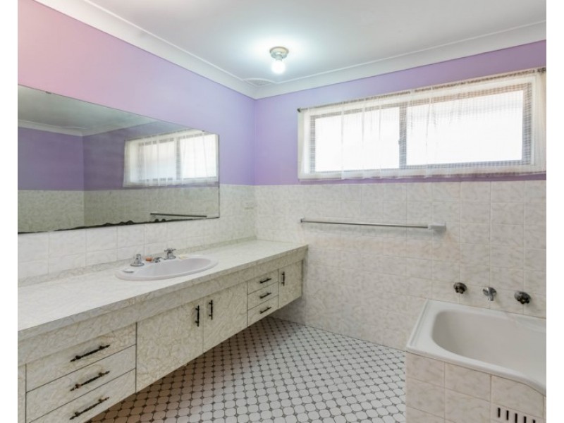 23 Rita Street, Thirlmere NSW 2572