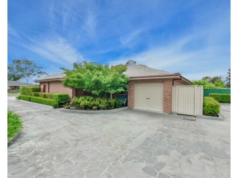 2/18-20 Patterson Street, Tahmoor NSW 2573