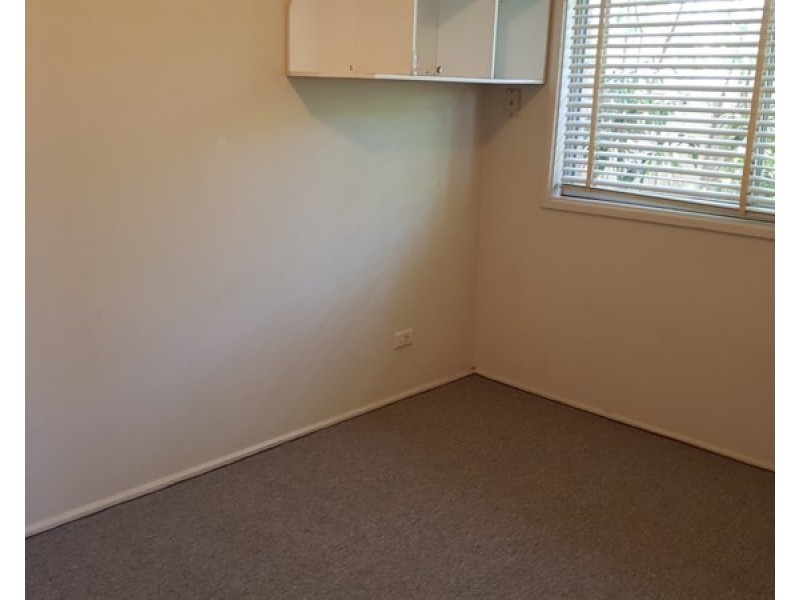 6 Lintina Street, Tahmoor NSW 2573