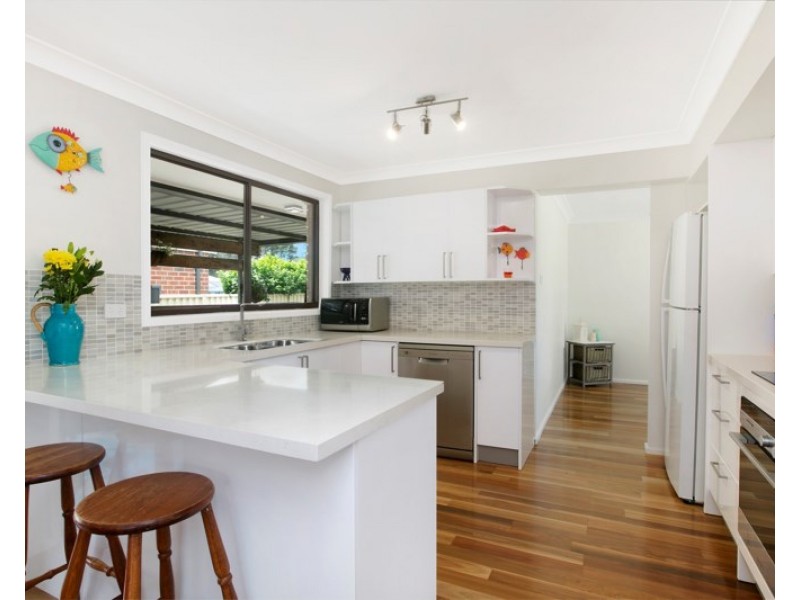 75 Thirlmere Way, Tahmoor NSW 2573