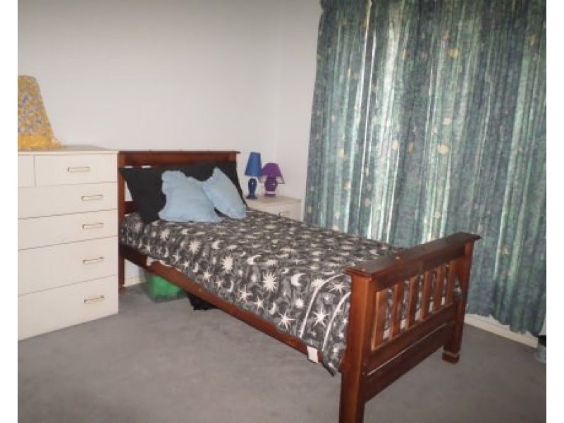 10 Winpara Close, Tahmoor NSW 2573