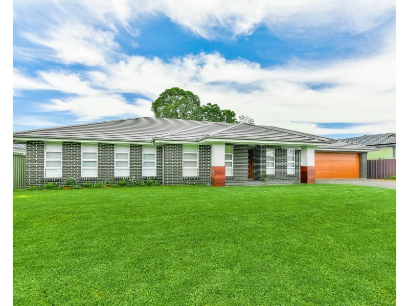 16 Fraser Street, Tahmoor NSW 2573