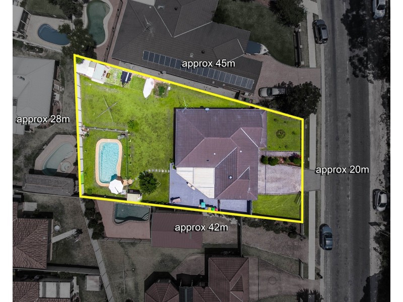 329 Thirlmere Way, Thirlmere NSW 2572