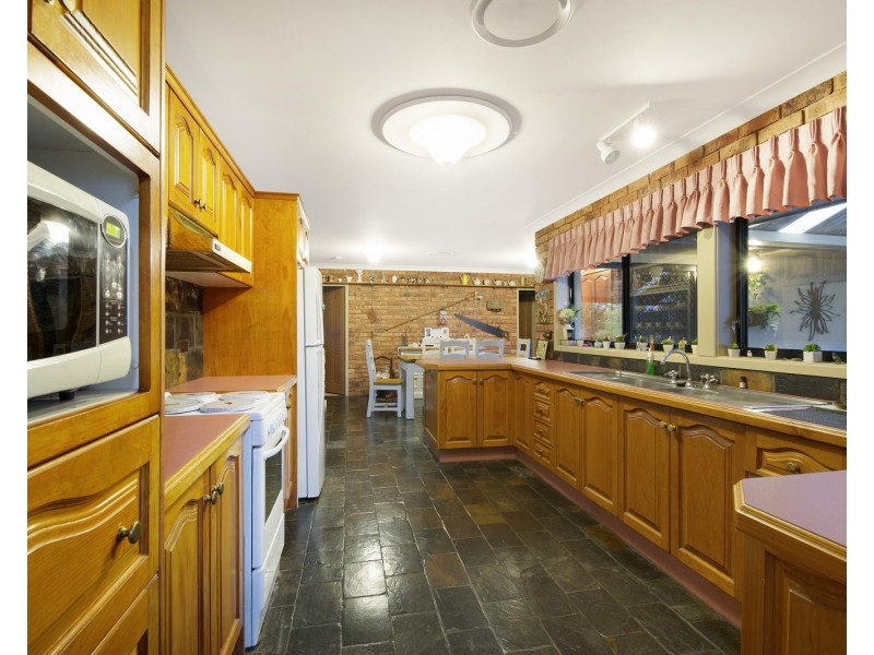 400 West Parade, Buxton NSW 2571