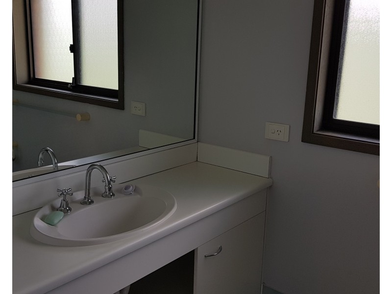 9 Ramsay Street, Picton NSW 2571