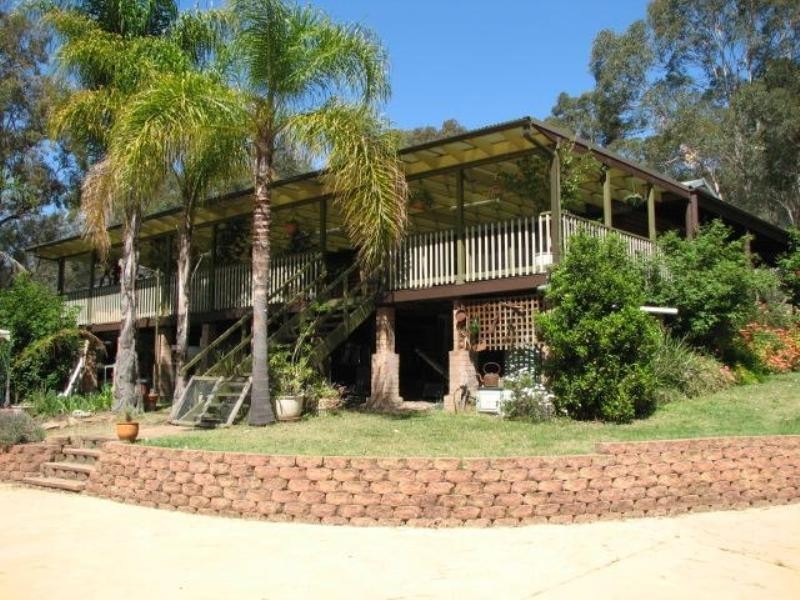 105 Kent Road, Picton NSW 2571