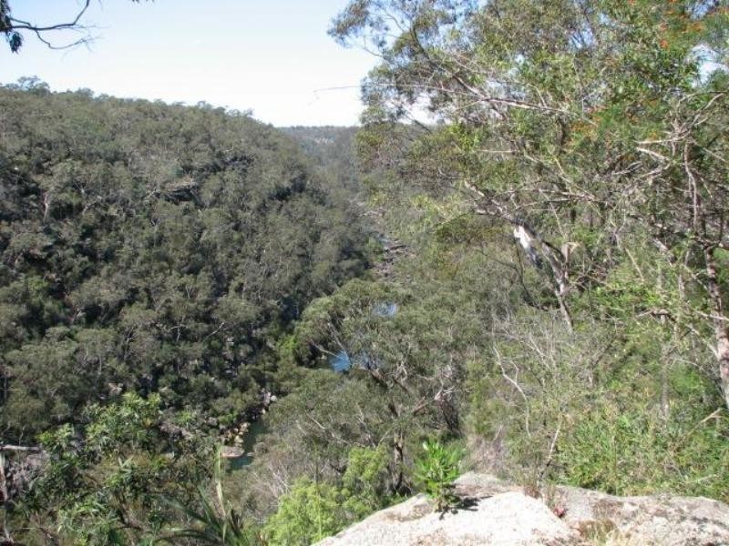 105 Kent Road, Picton NSW 2571