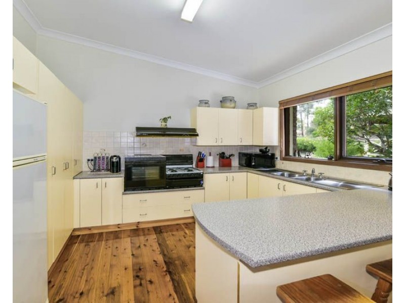 60 West Parade, Buxton NSW 2571