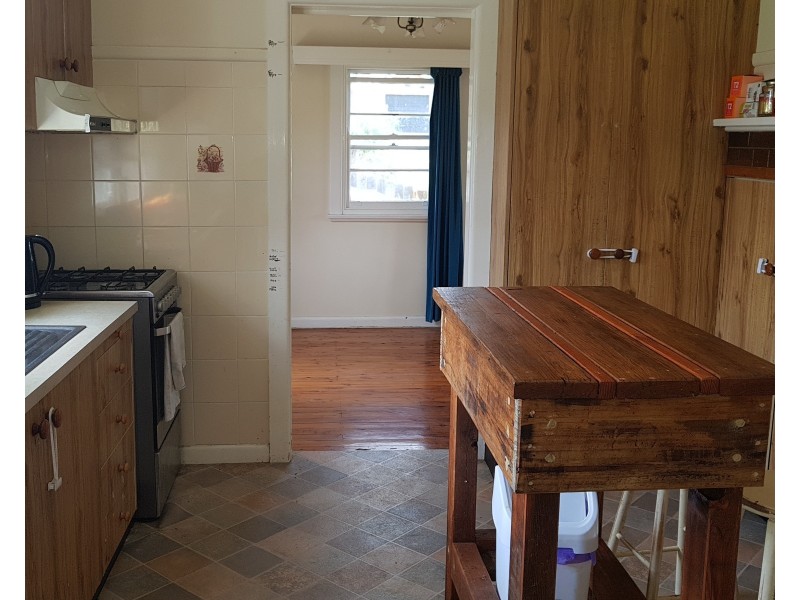 15 Antill Street, Picton NSW 2571