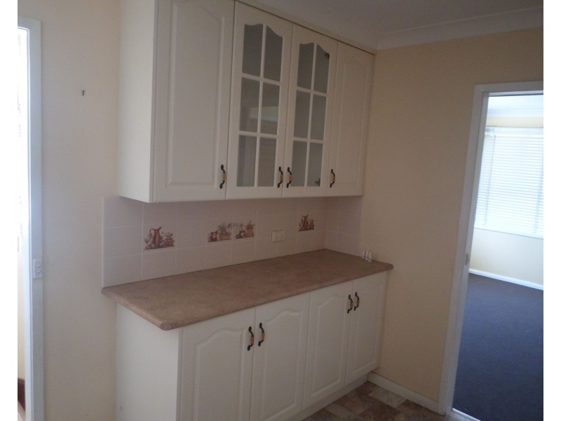 25 Heathcote Street, Picton NSW 2571