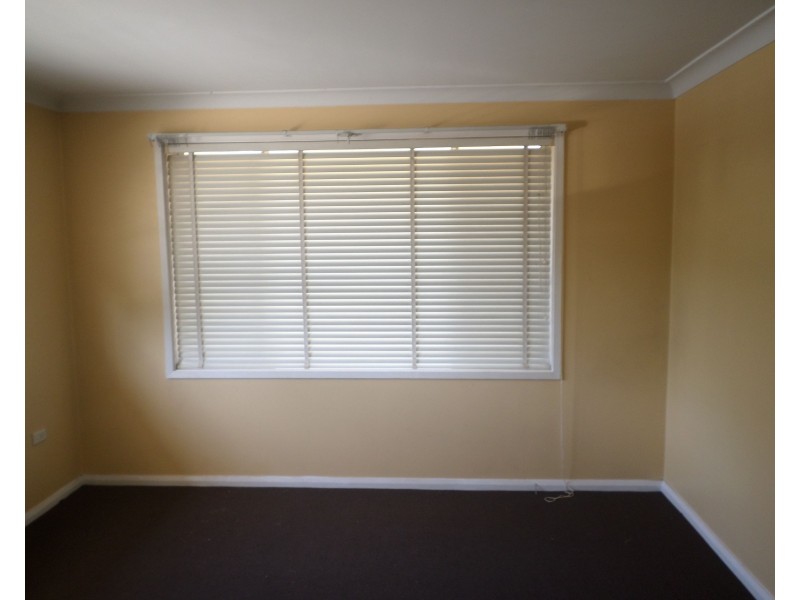 25 Heathcote Street, Picton NSW 2571