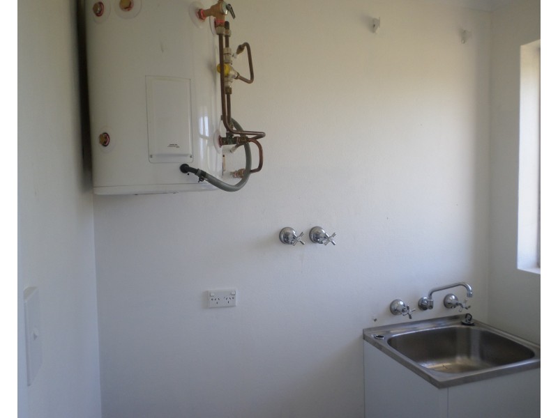 5/77 Menangle Street, Picton NSW 2571