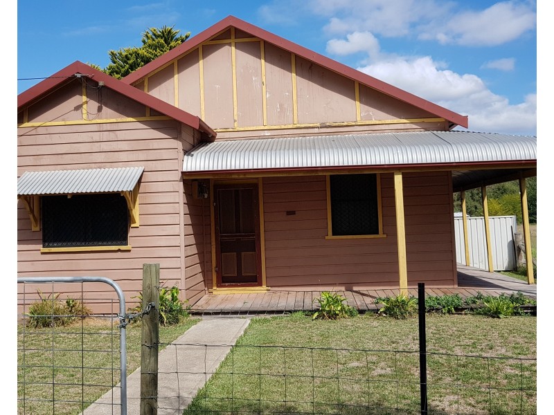 97 Menangle Street, Picton NSW 2571