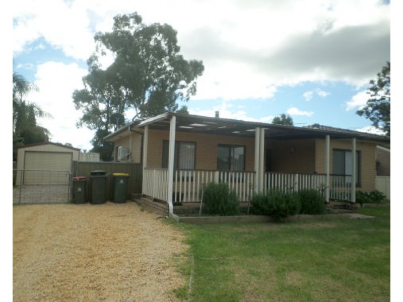 27 King Street, Tahmoor NSW 2573